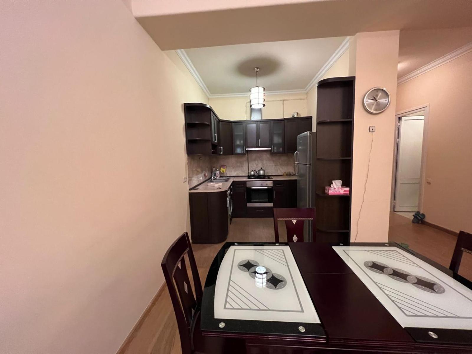 Rent Inn Yerevan On North Avenue Buitenkant foto