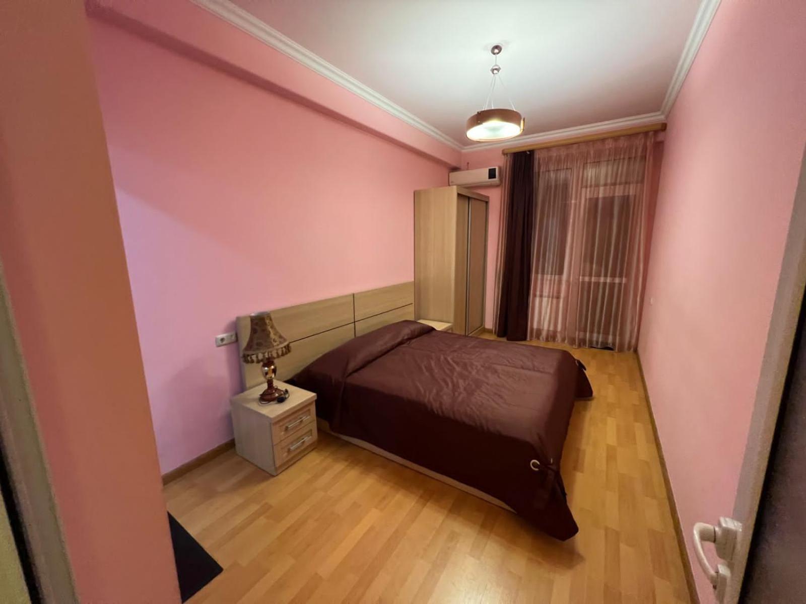 Rent Inn Yerevan On North Avenue Buitenkant foto