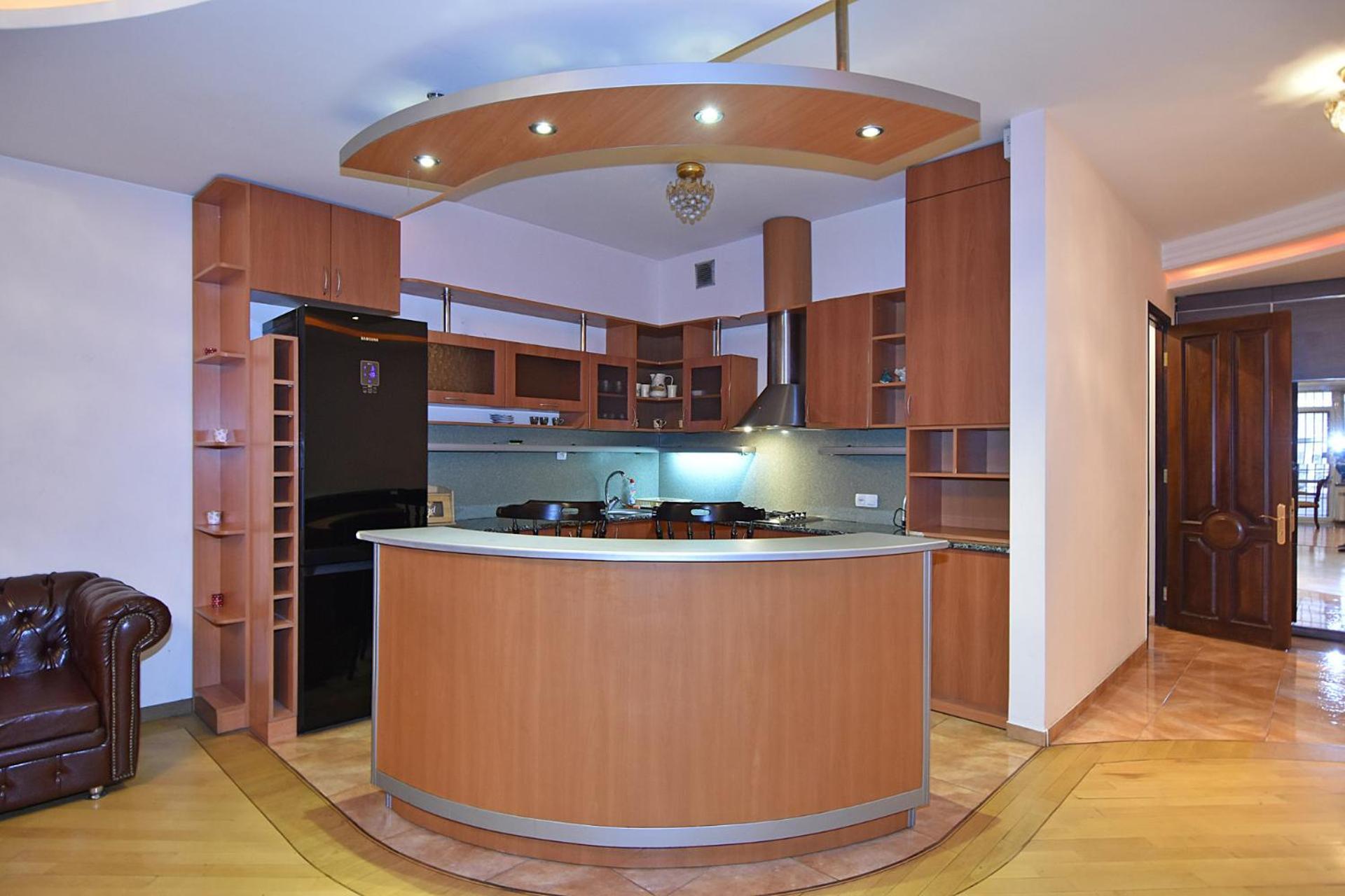 Rent Inn Yerevan On North Avenue Buitenkant foto