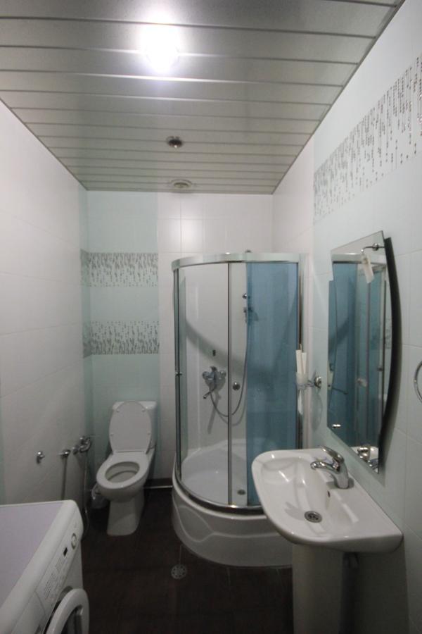 Rent Inn Yerevan On North Avenue Buitenkant foto